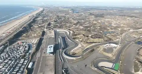 Circuit Zandvoort, middenin de duinen