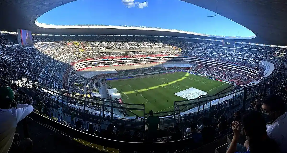 Estadio Azteca vol
